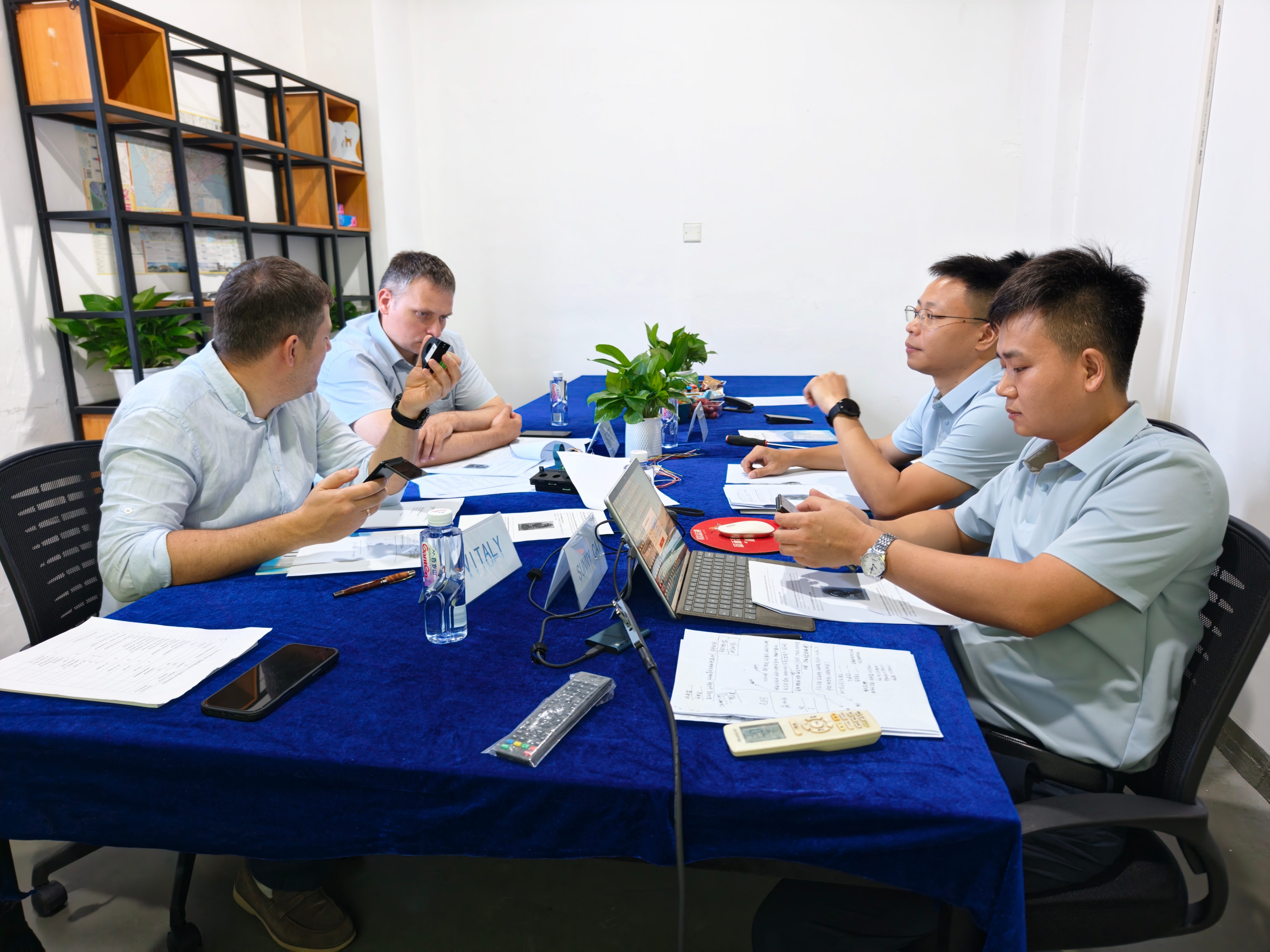 会议照 (2)(1).jpg